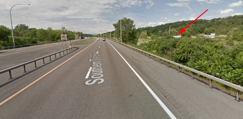 Google Street View of interstate to illustrate how people do not see billboards
